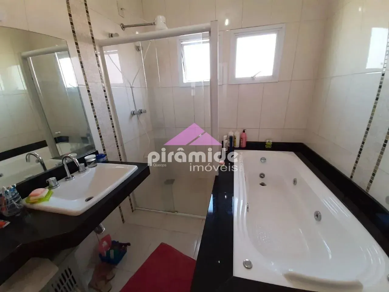 Casa, 4 quartos, 248 m² - Foto 46