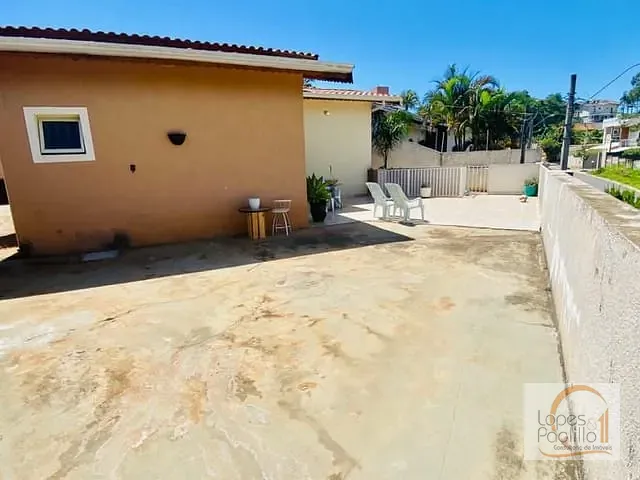 Casa com 395m² 3 quartos e 3 banheiros, à venda, no bairro Jardim Paulista em Atibaia