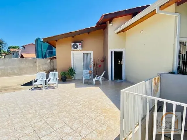 Casa com 395m² 3 quartos e 3 banheiros, à venda, no bairro Jardim Paulista em Atibaia