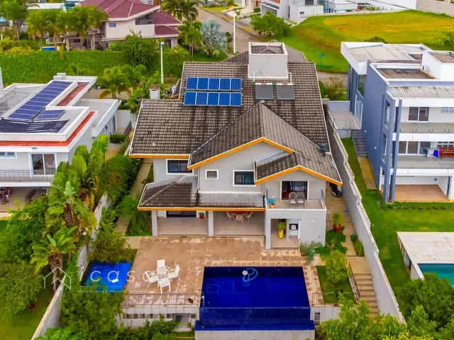 Casa com 800m² 5 quartos e 3 banheiros, à venda ou para alugar, no bairro Condomínio Reserva do Paratehy em São José dos Campos