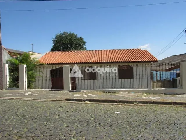Casa com 294m² 2 quartos e 2 banheiros, à venda, no bairro Contorno em Ponta Grossa