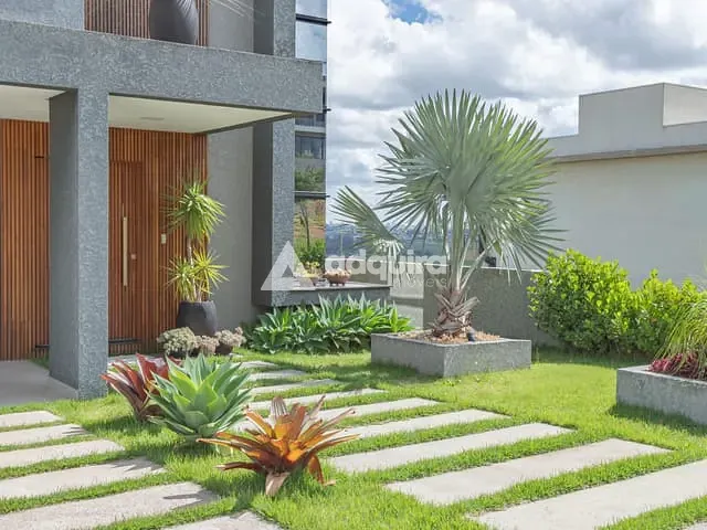 Casa com 311m² 3 quartos e 3 banheiros, à venda ou para alugar, no bairro Jardim Carvalho em Ponta Grossa