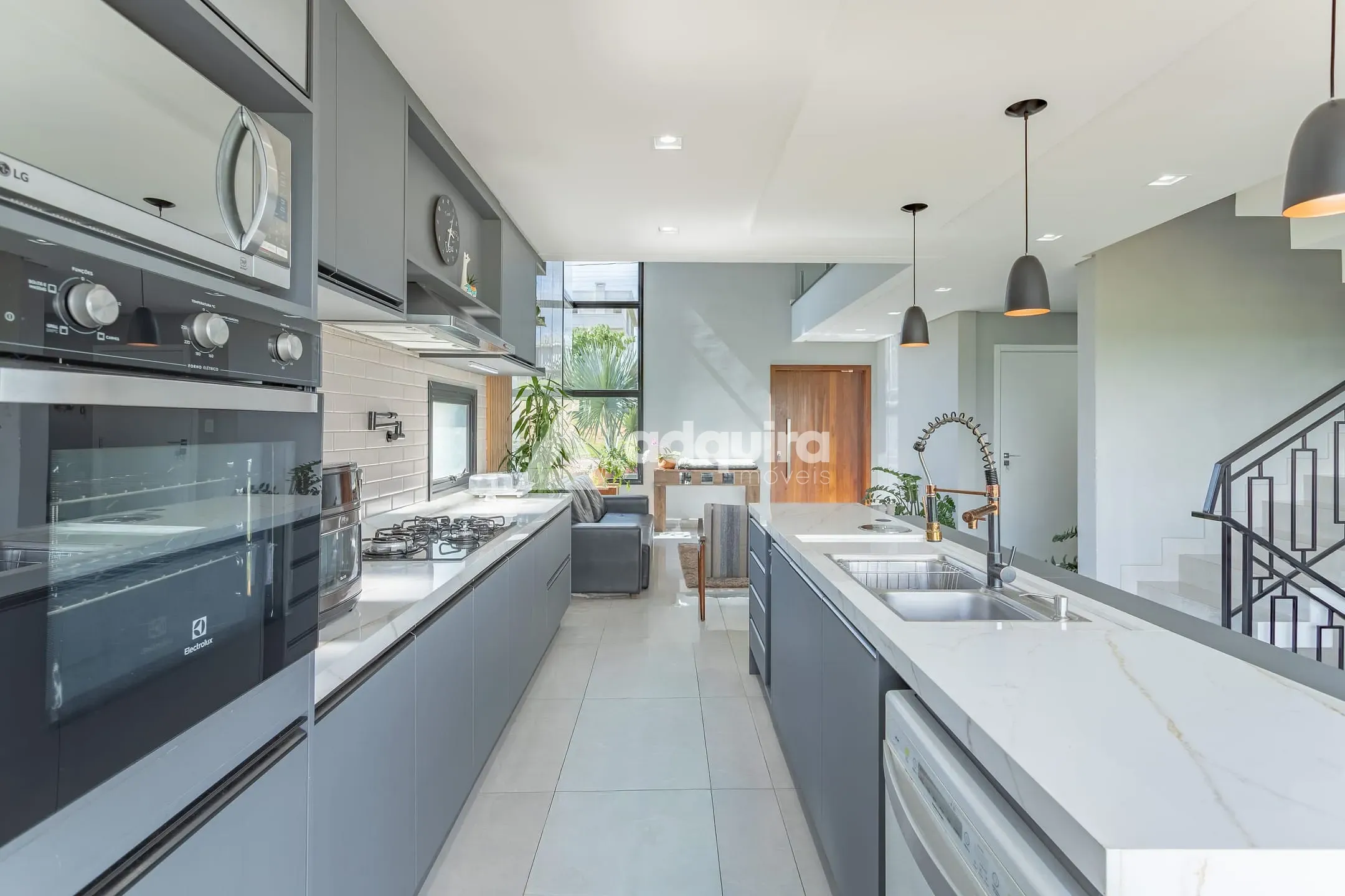 Casa, 3 quartos, 243 m² - Foto 36