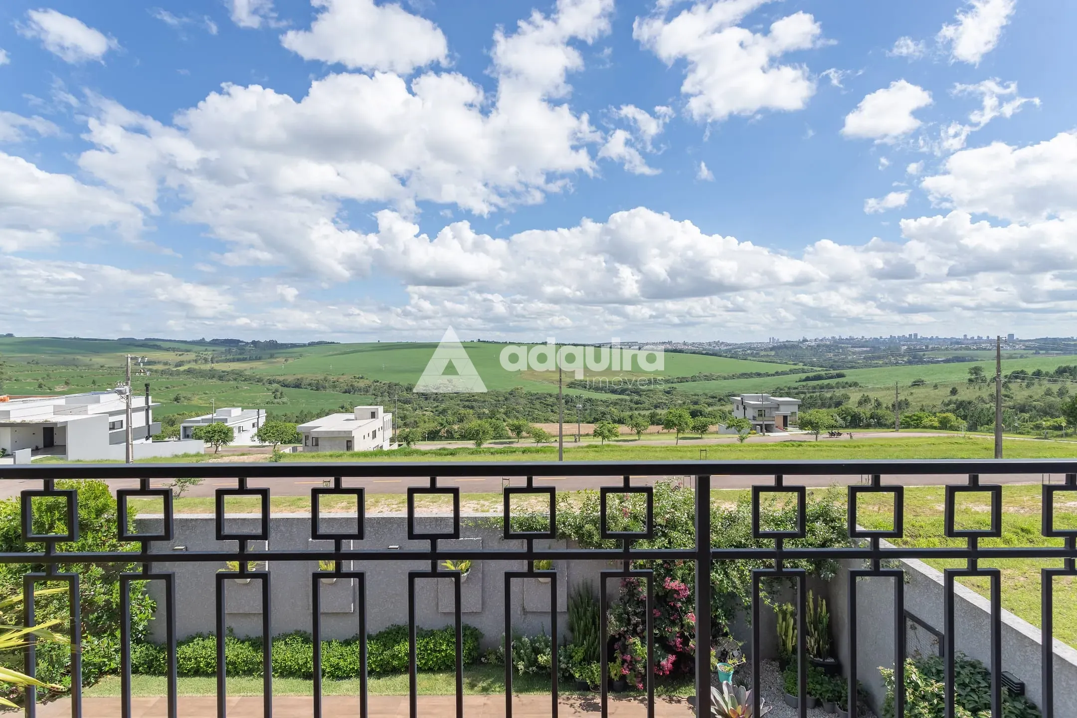 Casa, 3 quartos, 243 m² - Foto 45
