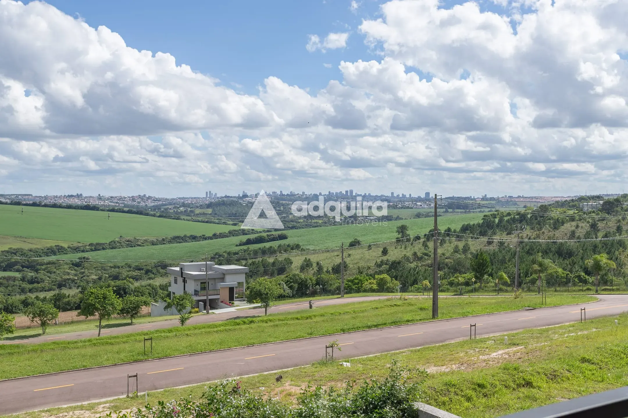 Casa, 3 quartos, 243 m² - Foto 47