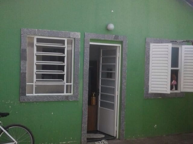 Casa com 180m², à venda, no bairro Centro em Potim