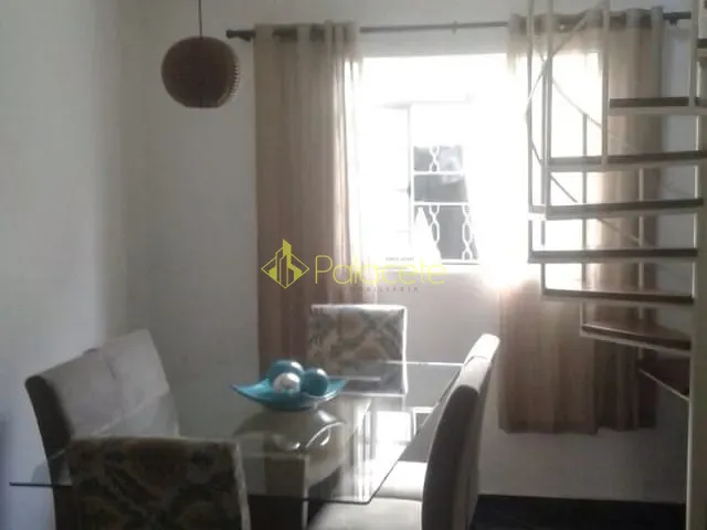 Casa com 180m², à venda, no bairro Centro em Potim