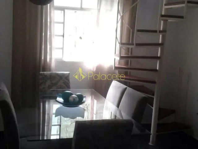 Casa com 180m², à venda, no bairro Centro em Potim