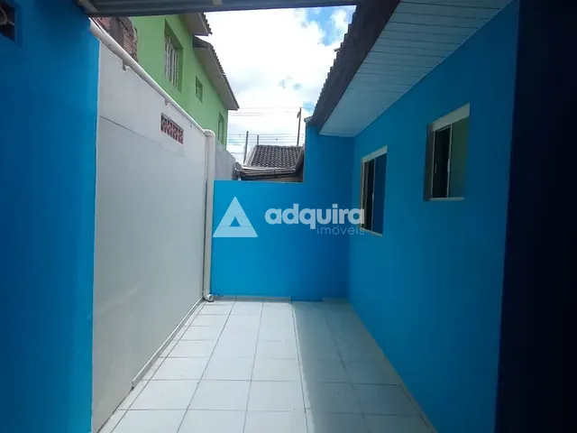 Casa com 48m² 2 quartos e 1 banheiro, à venda, no bairro Cará-cará em Ponta Grossa