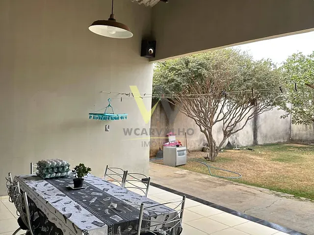 Casa com 300m² 3 quartos e 1 banheiro, à venda, no bairro Residencial Ander em Anápolis