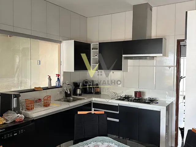 Casa com 300m² 3 quartos e 1 banheiro, à venda, no bairro Residencial Ander em Anápolis