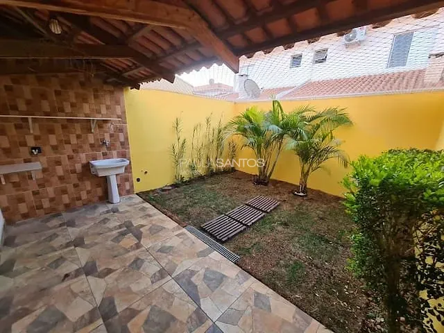 Casa com 141m² 2 quartos e 2 banheiros, para alugar, no bairro Vossoroca em Votorantim