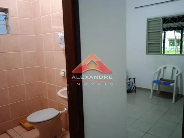 Casa com 125m² 2 quartos e 1 banheiro, à venda, no bairro Jardim Santa Inês I em São José dos Campos