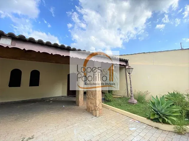 Casa com 415m² 4 quartos e 3 banheiros, à venda, no bairro Jardim do Lago em Atibaia