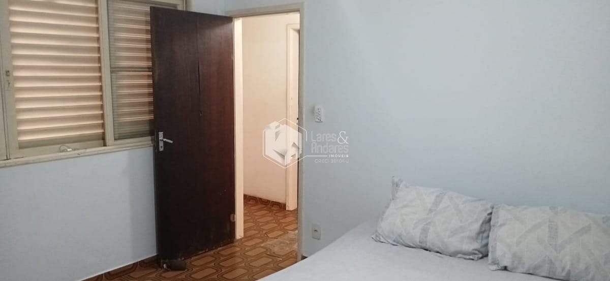Casa à venda com 3 quartos, 207m² - Foto 11
