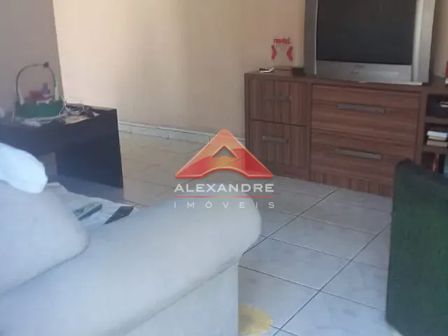 Casa com 125m² 2 quartos e 1 banheiro, à venda, no bairro Conjunto Residencial Galo Branco em São José dos Campos