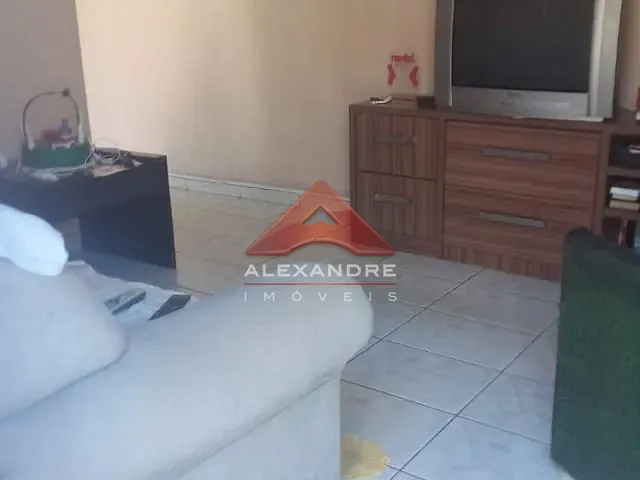 Casa com 125m² 2 quartos e 1 banheiro, à venda, no bairro Conjunto Residencial Galo Branco em São José dos Campos