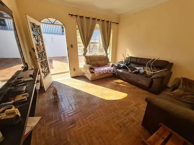 Casa com 400m² 2 quartos e 1 banheiro, à venda, no bairro Centro em Votorantim