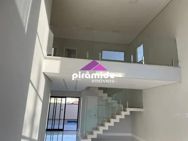 Casa com 300m² 3 quartos e 4 banheiros, à venda, no bairro Condomínio Terras do Vale em Caçapava