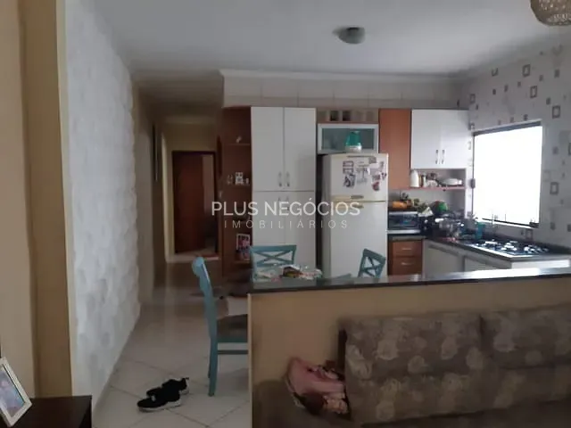 Casa com 150m² 2 quartos e 2 banheiros, à venda, no bairro Jardim Santa Esmeralda em Sorocaba
