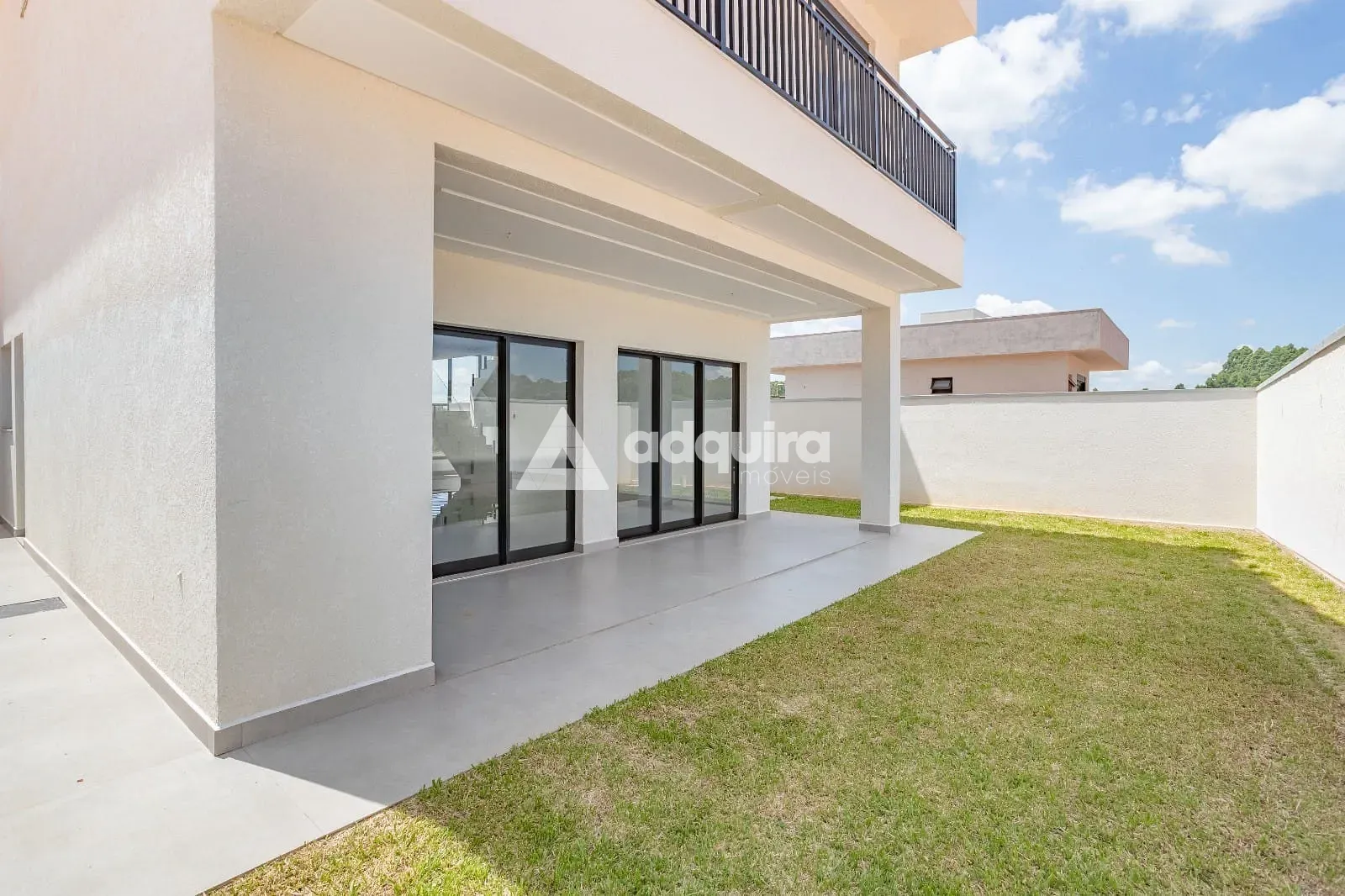Casa, 3 quartos, 204 m² - Foto 2