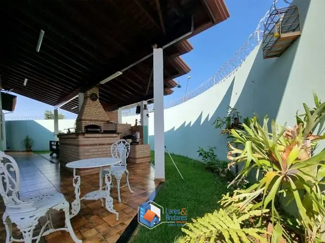 Casa com 270m² 3 quartos e 2 banheiros, à venda, no bairro Morada do Campo em Jaboticabal