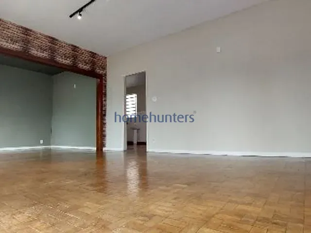 Casa com 300m² 3 quartos e 2 banheiros, para alugar, no bairro Jardim Proença em Campinas