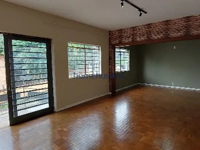 Casa com 300m² 3 quartos e 2 banheiros, para alugar, no bairro Jardim Proença em Campinas