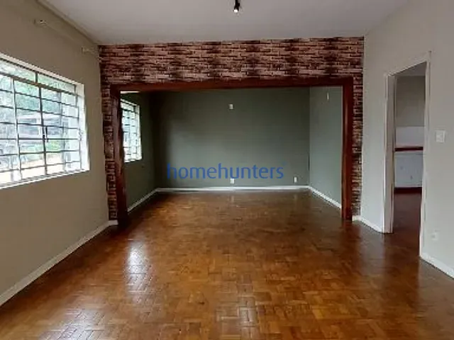 Casa com 300m² 3 quartos e 2 banheiros, para alugar, no bairro Jardim Proença em Campinas