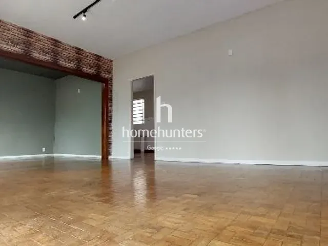 Casa com 300m² 3 quartos e 2 banheiros, para alugar, no bairro Jardim Proença em Campinas