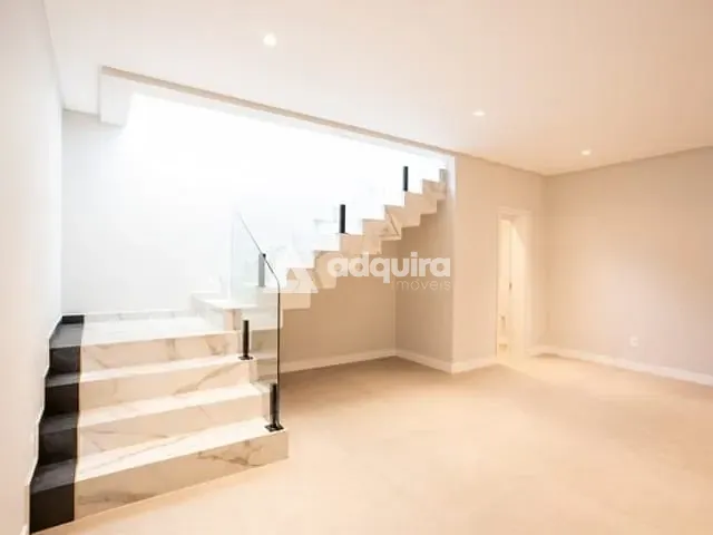 Casa 3 quartos e 3 banheiros, à venda, no bairro Jardim Carvalho em Ponta Grossa