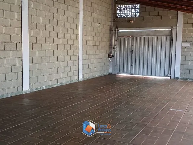 Casa com 275m² 2 quartos e 2 banheiros, à venda, no bairro Parque Residencial Cândido Portinari em Ribeirão Preto