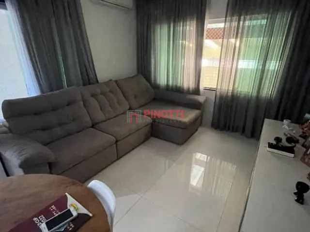 Casa 2 quartos e 2 banheiros, à venda, no bairro Paulicéia em São Bernardo do Campo