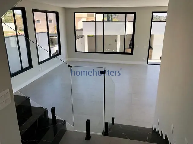 Casa com 411m² 4 quartos e 6 banheiros, à venda, no bairro Loteamento Alphaville Campinas em Campinas