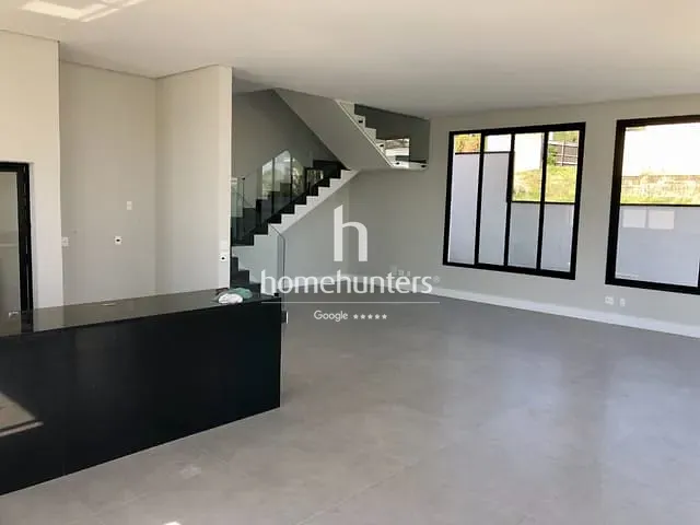 Casa com 411m² 4 quartos e 6 banheiros, à venda, no bairro Loteamento Alphaville Campinas em Campinas