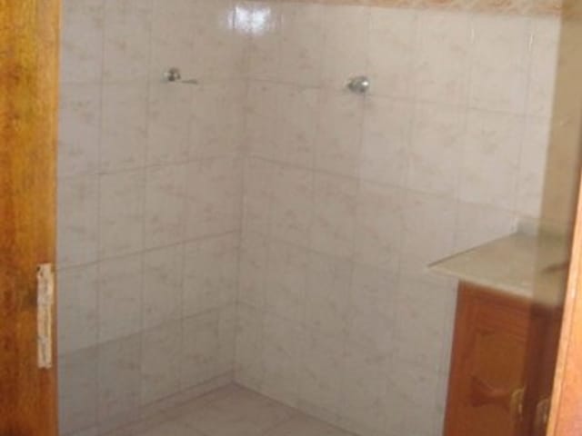 Casa 3 quartos e 2 banheiros, à venda, no bairro Jardim Cristina em Pindamonhangaba