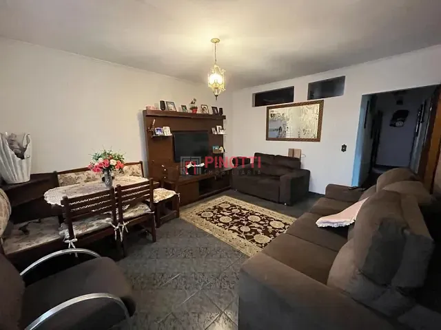 Casa 3 quartos e 1 banheiro, à venda, no bairro Ferrazópolis em São Bernardo do Campo