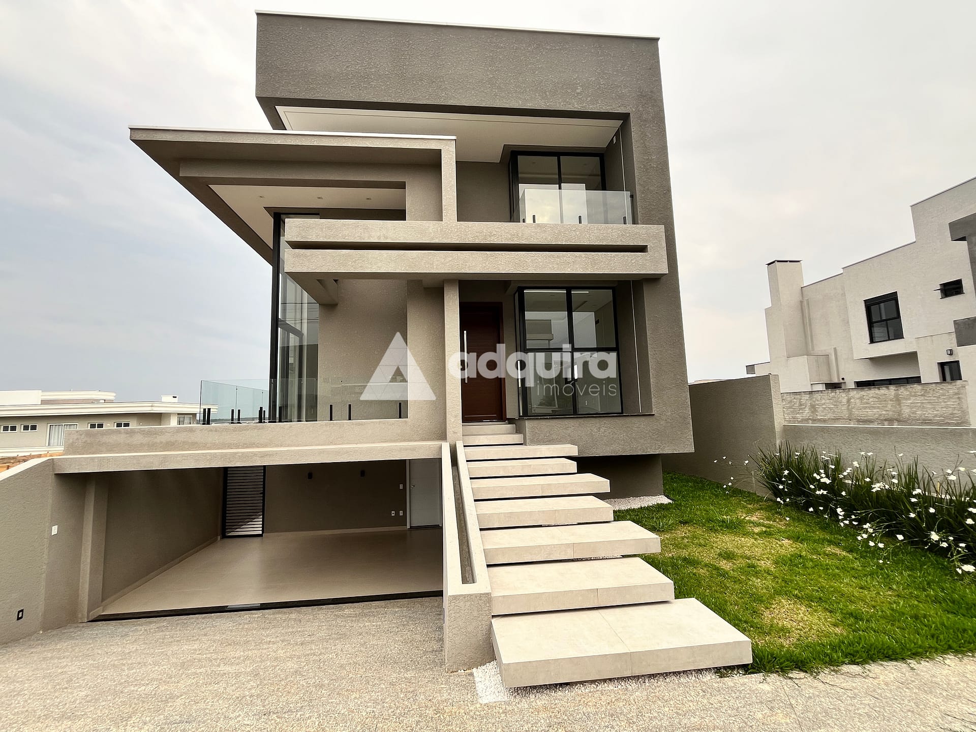 Casa, 3 quartos, 208 m² - Foto 1