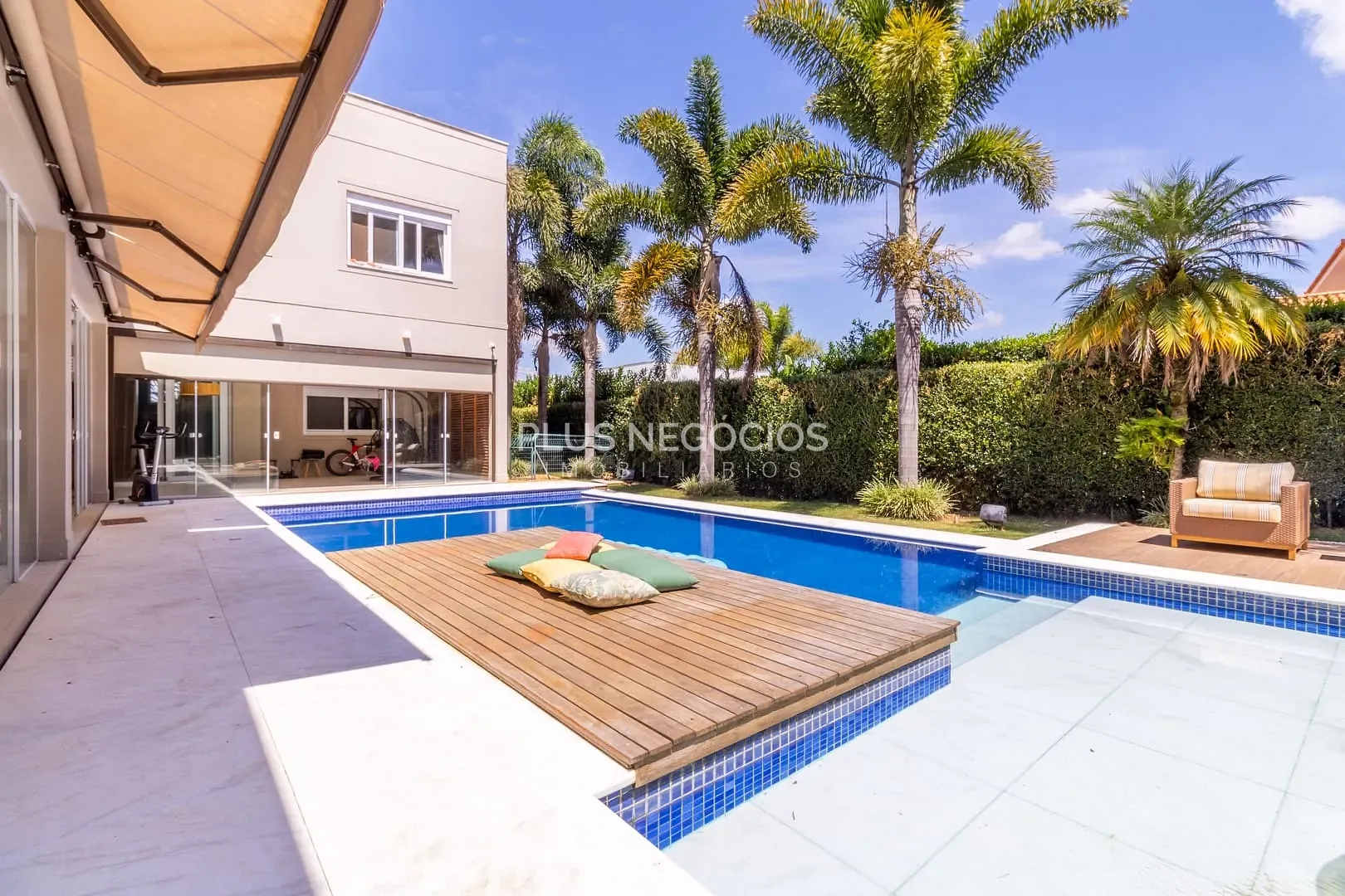 Casa, 4 quartos, 541 m² - Foto 1