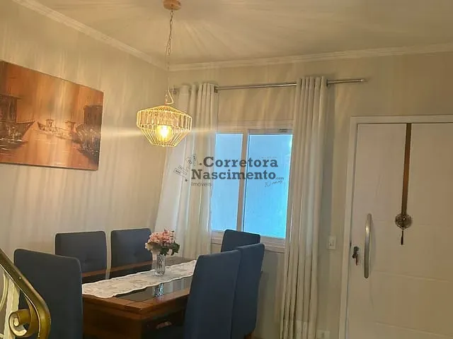 Casa com 160m² 2 quartos e 3 banheiros, à venda, no bairro Jardim Santa Maria em Jacareí