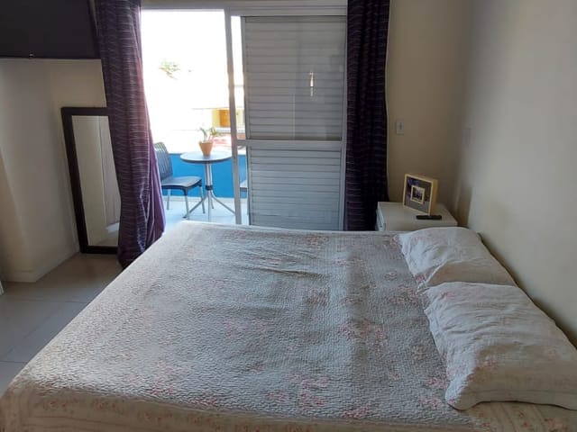 Casa 3 quartos e 5 banheiros, à venda, no bairro Piracangaguá em Taubaté