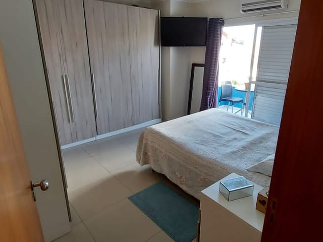 Casa 3 quartos e 5 banheiros, à venda, no bairro Piracangaguá em Taubaté