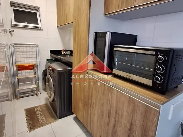 Casa com 148m² 3 quartos e 1 banheiro, à venda, no bairro Urbanova em São José dos Campos