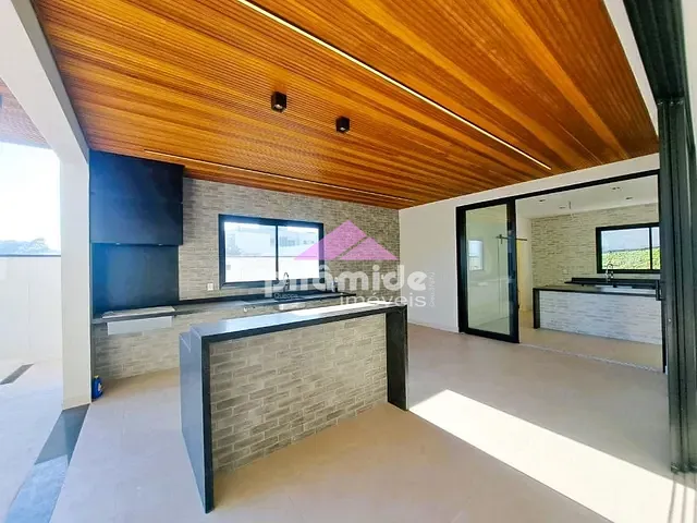 Casa com 460m² 5 quartos e 6 banheiros, à venda, no bairro Urbanova em São José dos Campos