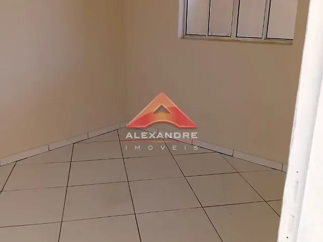 Casa com 135m² 3 quartos e 5 banheiros, à venda, no bairro Jardim Santo Onofre em São José dos Campos