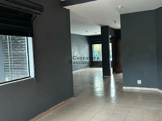 Casa com 154m², para alugar, no bairro Jardim Santa Maria em Jacareí