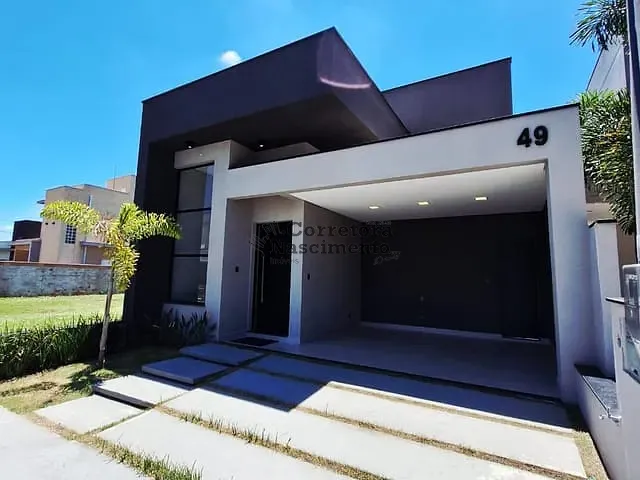 Casa com 212m², à venda, no bairro Jardim Jacinto em Jacareí