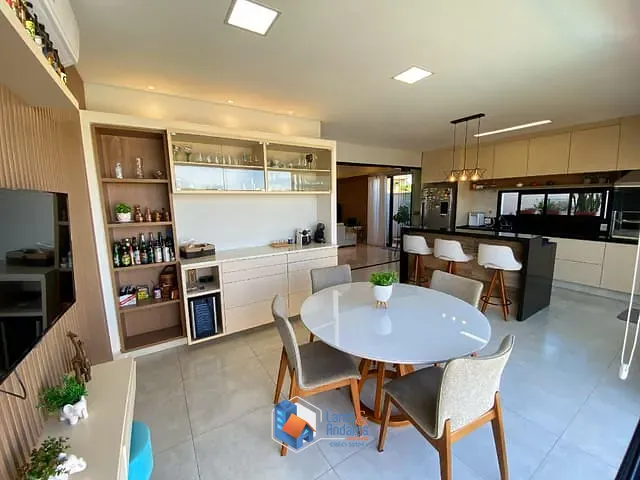 Casa com 364m² 3 quartos e 5 banheiros, à venda, no bairro Vila do Golf em Ribeirão Preto