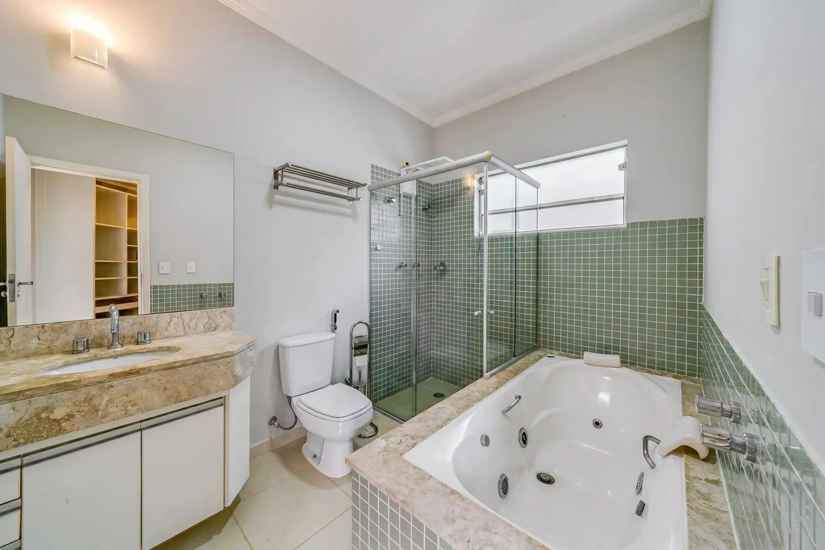 Casa, 4 quartos, 230 m² - Foto 11
