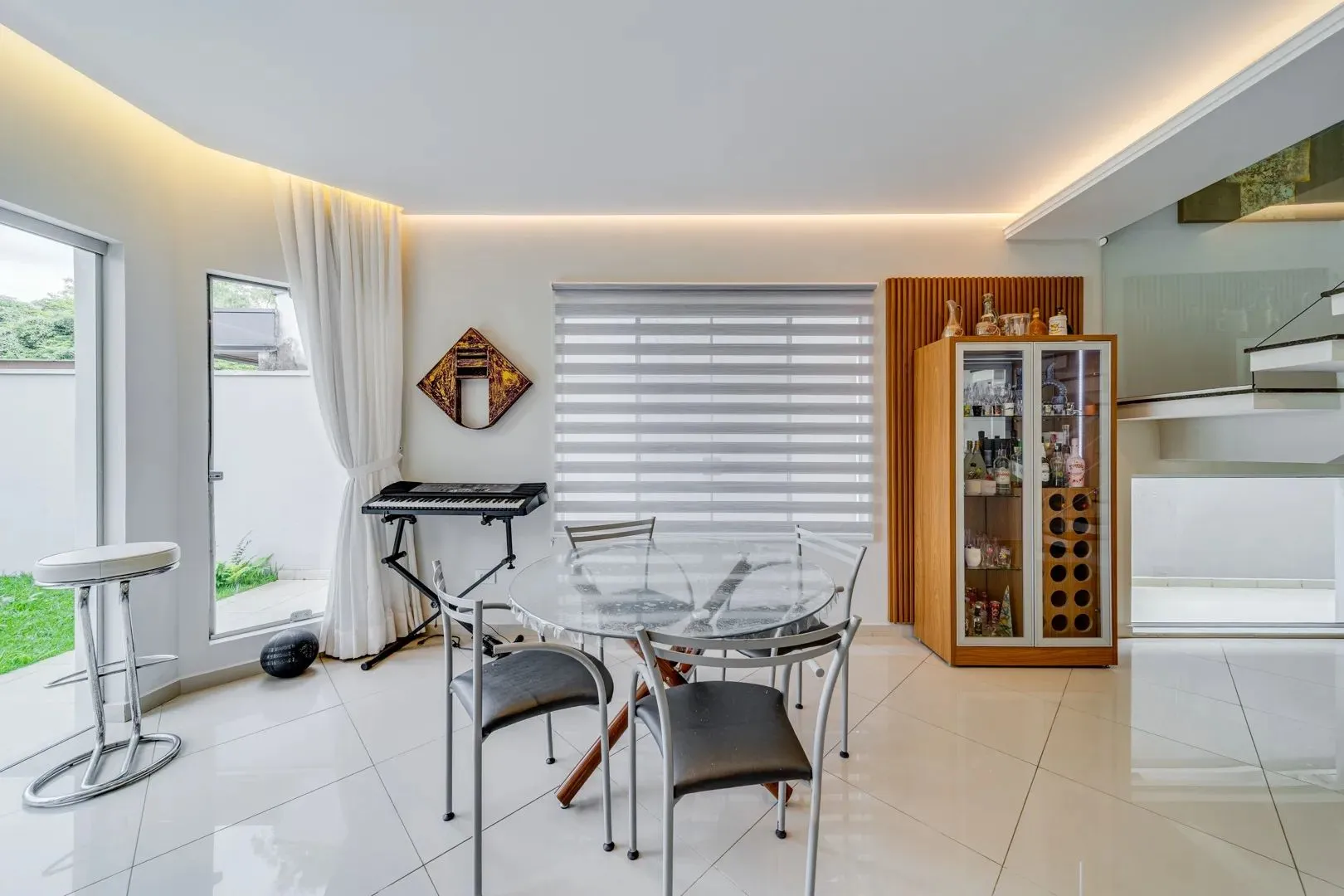 Casa, 4 quartos, 230 m² - Foto 33